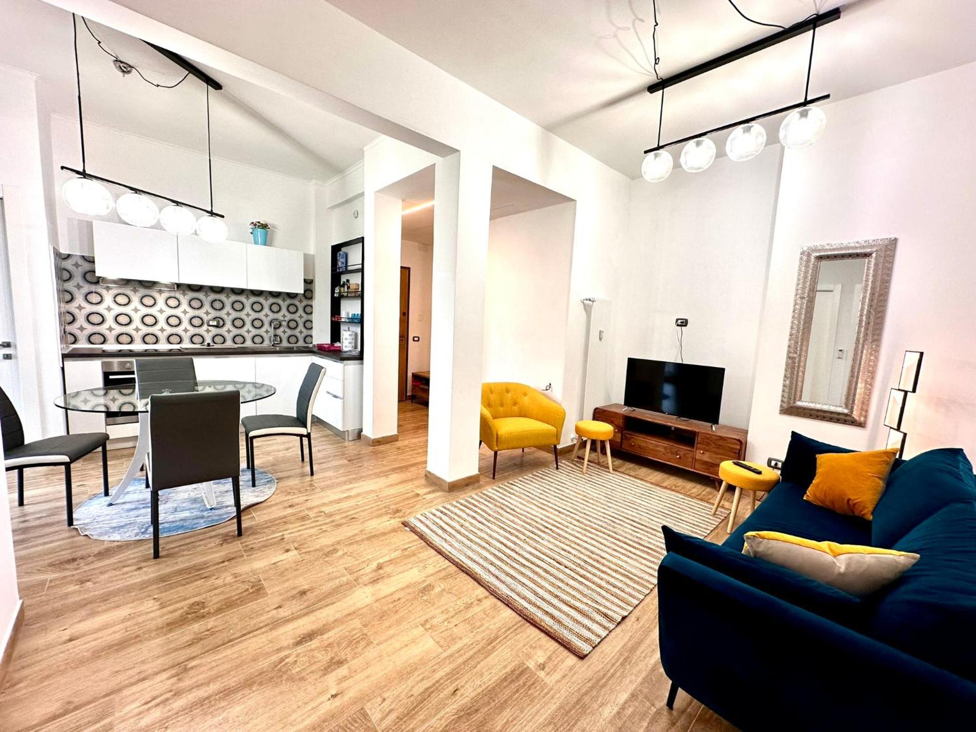 Lombardo'S Family - Free Private Parking 700M From The Station! La Spezia Exterior foto