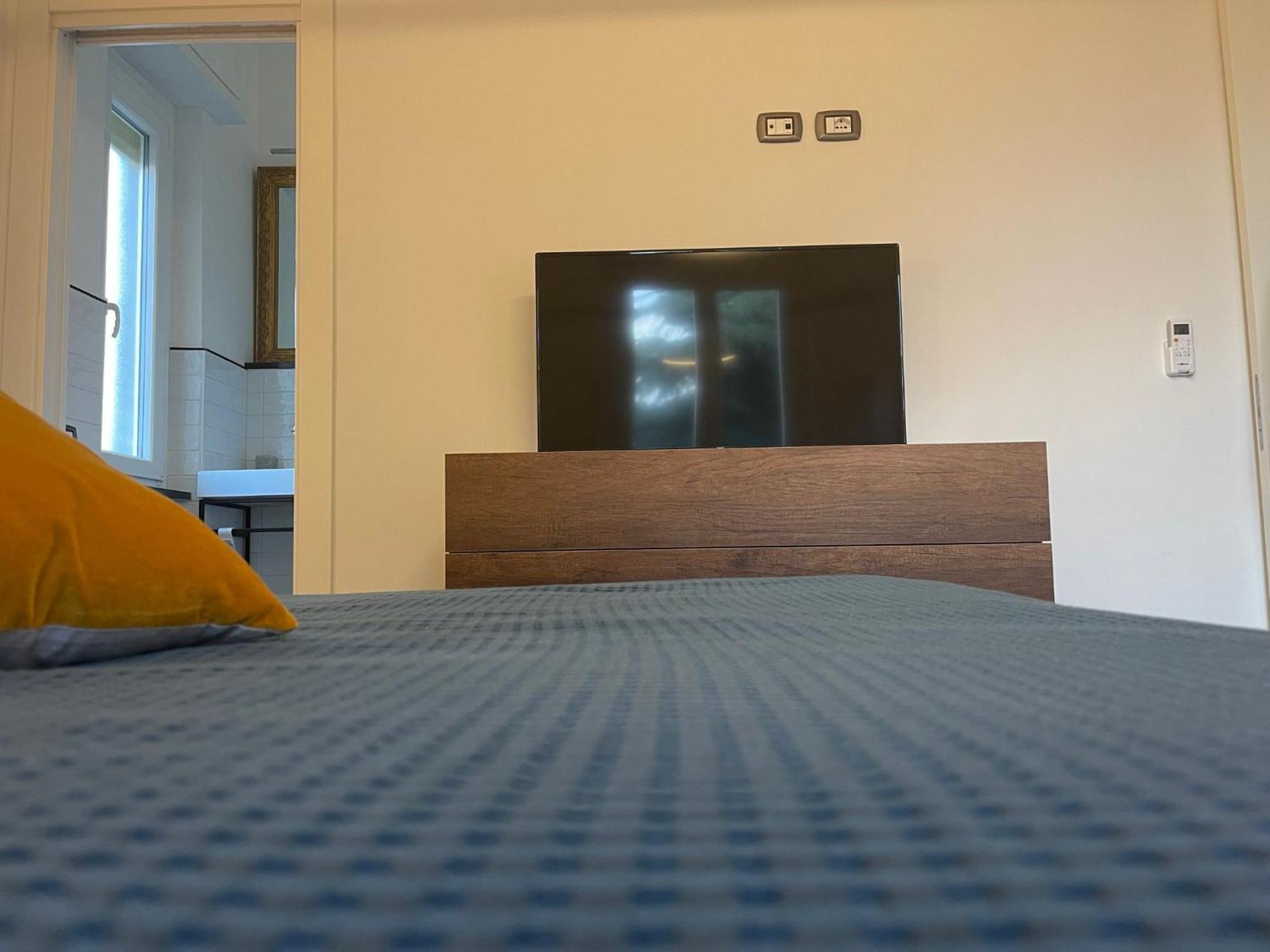 Lombardo'S Family - Free Private Parking 700M From The Station! La Spezia Exterior foto