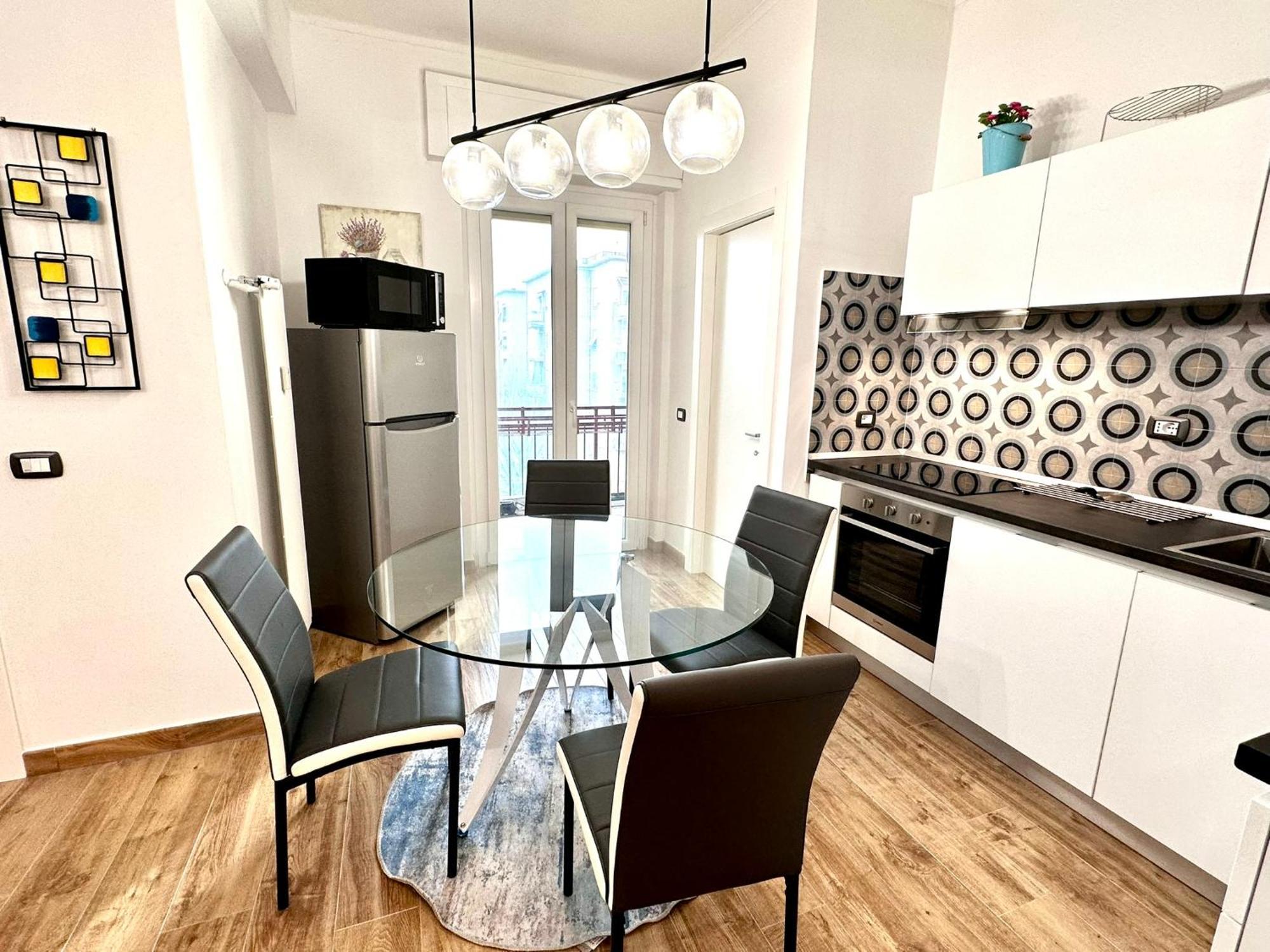 Lombardo'S Family - Free Private Parking 700M From The Station! La Spezia Exterior foto