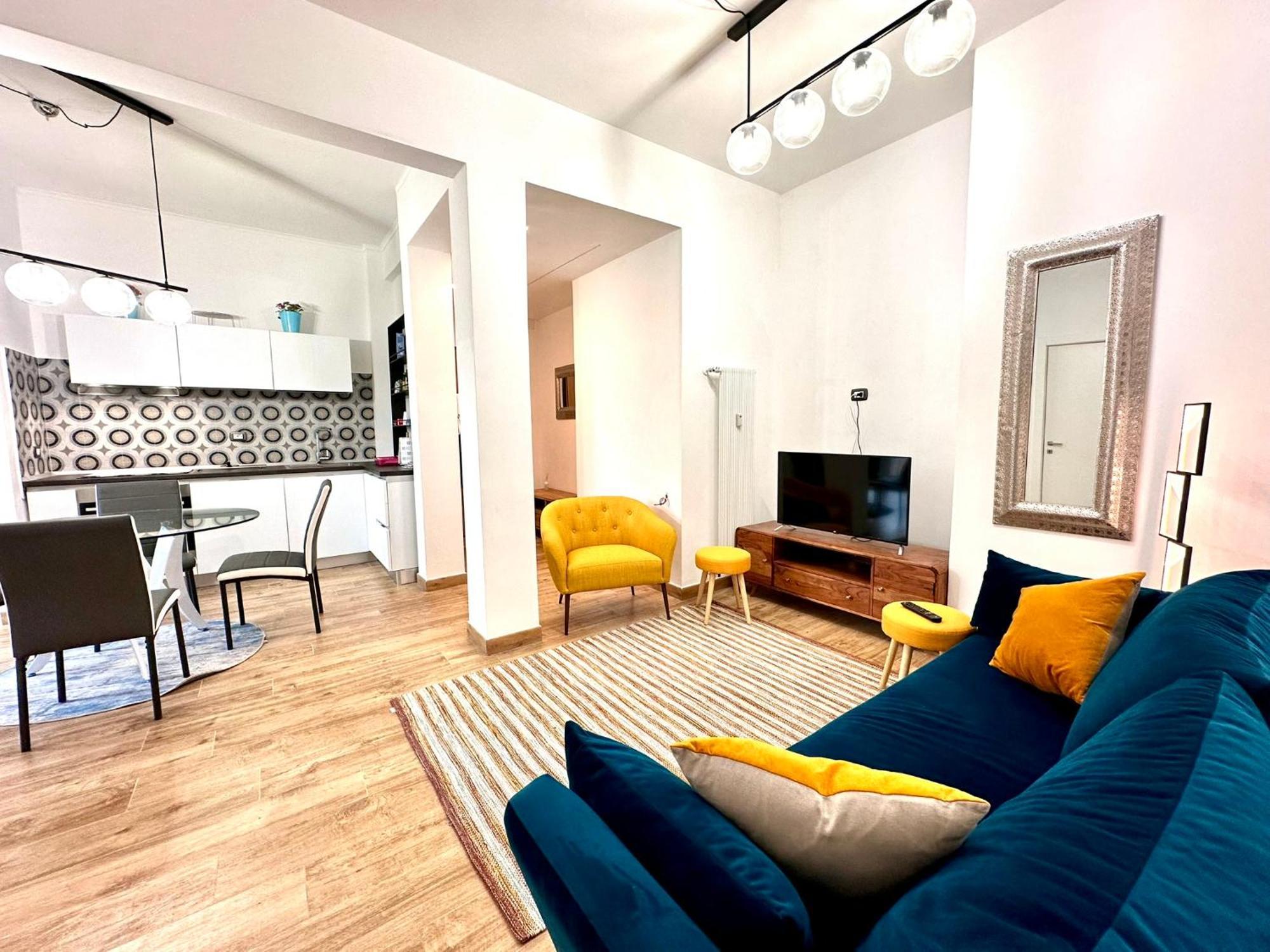 Lombardo'S Family - Free Private Parking 700M From The Station! La Spezia Exterior foto